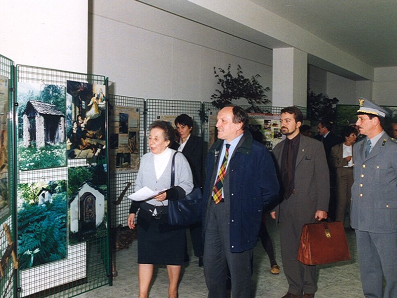 Meeting 'Sport and Tourism' (1999): the Minister of the Environment Edo Ronchi with the Park President Franca Olmi, the Director Giuliano Tallone, and the commanding officer of CTA Stelvio de Stefani 
